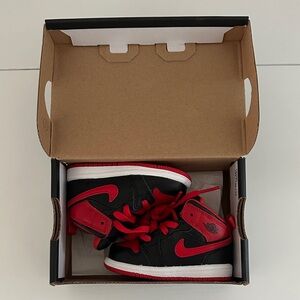 Jordan 1 Mid (TD) Black/ Fire Red White Kids Sneakers Toddler Size 4
